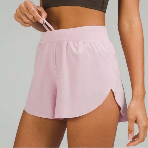 Lululemon Find Your Pace High-Rise Lined Short 3" in
Pink Peony - Picture 16 of 16